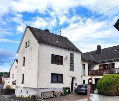 Kapitalanlage / EIN-/ZWEIFAMILIENHAUS  4 km Wallmerod 6 km A3 Nentershausen