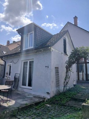 1,5-Zimmer-Gartenwohnung mit Terrasse und Schlafgalerie