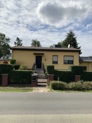 Kleines Häuschen sucht kleine Familie