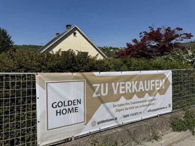 Urban und entspannt – Haus in sonniger Lage mit Potenzial für Neues! Sanierungsbedürftig!