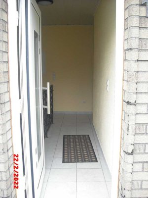 Gepflegte 2-Raum-Wohnung mit Balkon und Einbauküche in Pulheim