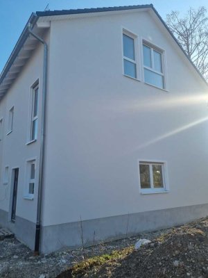 Innovativ und ungebraucht in familienfreundlichen Terrain von Nidderau Windecken