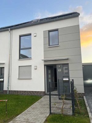 Familientraum im Neubaugebiet Glessen im Westen Köln's