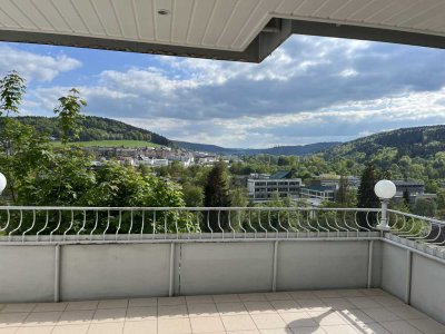Exklusive  2,5 Raum-Wohnung mit Traumblick über Tuttlingen