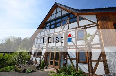 Fachwerkhaus in landschaftlich reizvoller Dorfrandlage mit Sicht in die - Rühler-Schweiz -