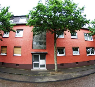 Oberhausen-Osterfeld, helle, freundliche 42 qm-Wohnung mit  Balkon