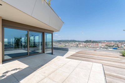 Green Tower | Penthouse im 19. Stock | Erstbezug