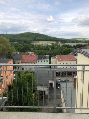 1,5-Raumwohnung mit schönem Blick auf den Löbauer Berg!