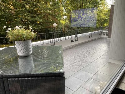 TRAUMHAFTE BALKONWOHNUNG FUSSLÄUFIG SASELER MARKT SUCHT NACHMIETENDE