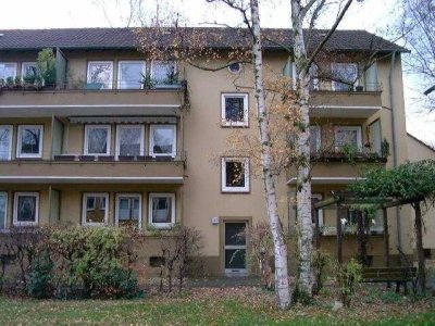 Wo das Leben so spielt - günstige 0-Zi.-Wohnung mit Ausblick