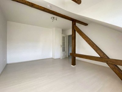 Gemütliche 2-Raum-Wohnung mit Altbaucharme in Falkenstein