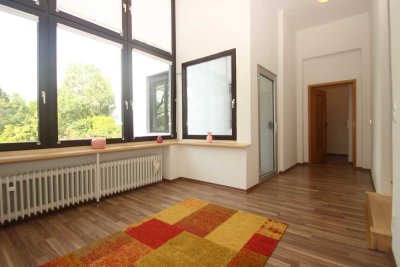 Ihr neues Zuhause in Bad Honnef, Helle 3-Zimmer-Wohnung in Zentrumsnähe