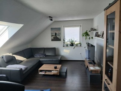 Attraktive und sanierte 3-Zimmer-Dachgeschosswohnung in Schwarzenbruck