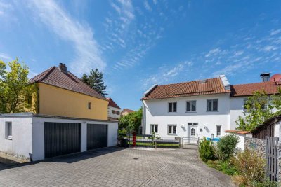- Voll unterkellertes Einfamilienhaus mit Doppelgarage in Innenstadtlage -