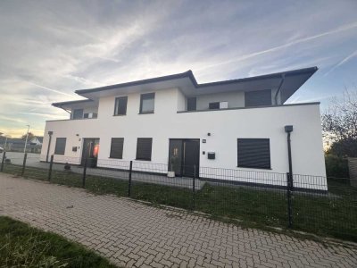 NEUBAU Doppelhaushälfte Haus Miete Zweifamilienhaus Doppelhaus Minden