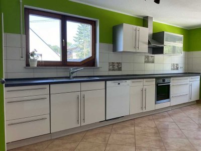 Geschmackvolle 4-Raum-Wohnung mit Einbauküche in Pforzheim Eutingen