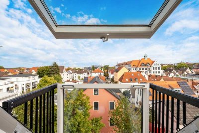 Charmante, möblierte 2-Zimmer-Dachgeschosswohnung in kernsaniertem Altbau