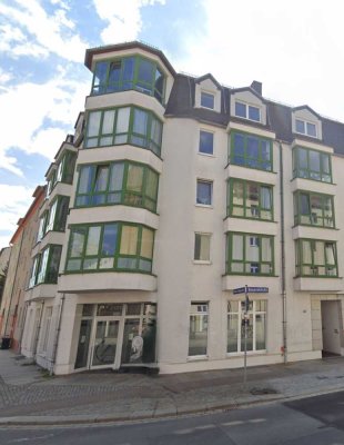 * Zentral wohnen: Praktisch geschnittene 1-Zimmer-Wohnung mit Tageslicht *