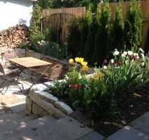 möblierte 2-Zimmer-Gartenwohnung mit großer Terrasse