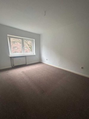 Für Senioren: 2-Zimmerwohnung in Hamburg-Hamm (§5-Schein erforderlich).