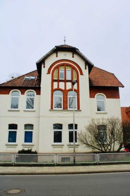Bel Etage (1. OG) in Gründerzeithaus mit Parkblick