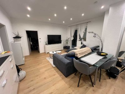 Neuwertige 2,5-Zimmer-Wohnung mit Terasse und EBK in Lauchheim