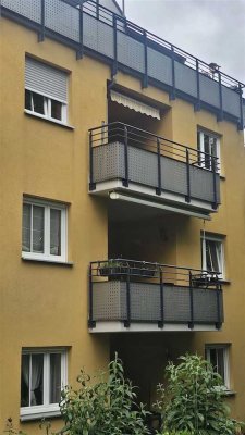 2-Zi-Wohnung/ teilmöbliert/ Loggia, EBK, TG als Kapitalanlage oder Selbstbezug in Unterschleißheim