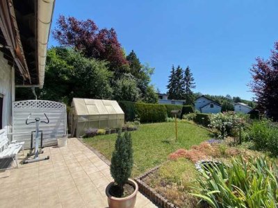 Marko Winter Immobilien: Elztal-Dallau: Schönes geräumiges Haus in sonniger Lage