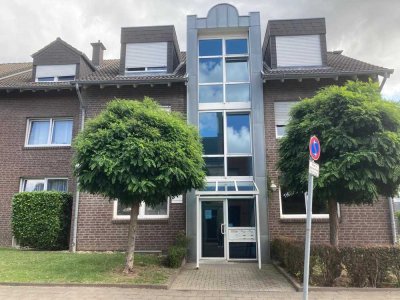 Helle 3,5-Zimmer Wohnung mit zwei Balkonen in Rheydt
