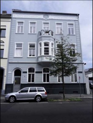 Sehr schöne drei Zimmer Wohnung in Krefeld