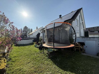 Familienfreundliches Wohnen mit Garten, Garage und Einliegerwohnung