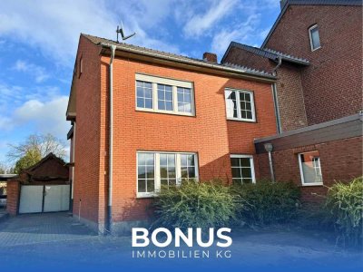 Renovierungsbedürftiges Einfamilienhaus in Wildenrath * ca. 164 m² * Herrlicher Garten *  5 Zimmer
