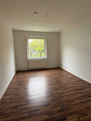 Schöne Altbauwohnung mit Balkon zum Kauf - Provisionsfrei!