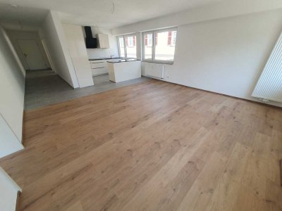TOP-Lage in der Innenstadt von Ulm, ÖPNV vor der Tür, 5 Minuten zum Münsterplatz