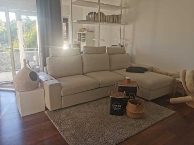 Freundliche und großzügige 1,5-Zi Whg. mit großem Sonnenbalkon in Wiesbaden Südost