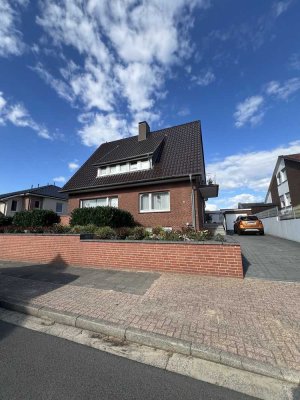 Zweifamilienhaus mit Garage in Lingen, Stadtgebiet