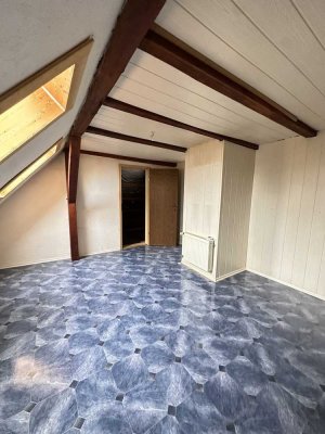 Charmantes Renovierungsprojekt: Reiheneckhaus mit Potenzial!