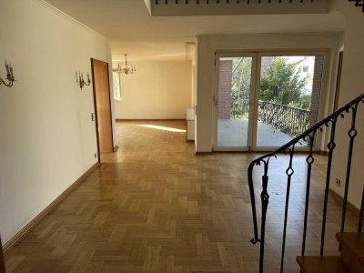 Freistehendes Einfamilienhaus in Stadtlage