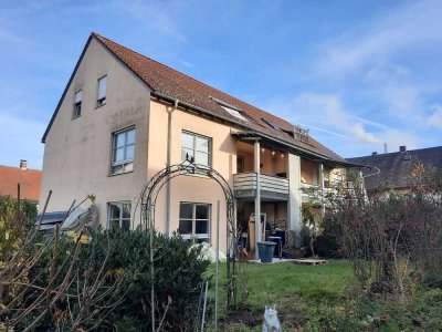 Helle 2-Zimmer-Dachgeschoßwohnung mit sonniger Dachterrasse