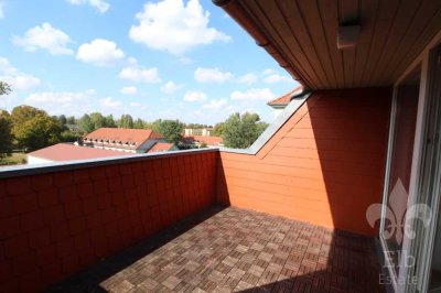 Familienwohnung in der Enckekaserne - 4 Zimmer, Dachterrasse, Wanne, Dusche und Abstellraum