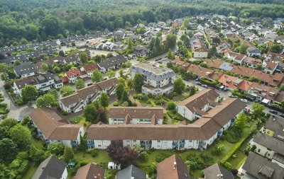 DIETZENBACH-STEINBERG; Frisch sanierte Wohnung in schöner Wohnanlage zu vermieten
