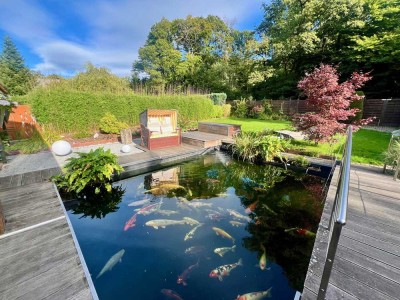 Schlangenbad-Hausen v.d.H.: Ein Einfamilienhaus der Extraklasse in Waldrandlage!