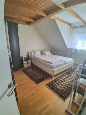 Moderne 4-Zimmer-Maisonette mit Balkon – Zentrale Lage & Wohnkomfort auf zwei Ebenen!