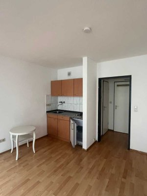 Helle 1-Zimmer-Wohnung nahe RWTH & Ponttor-Online Besichtigung möglich
