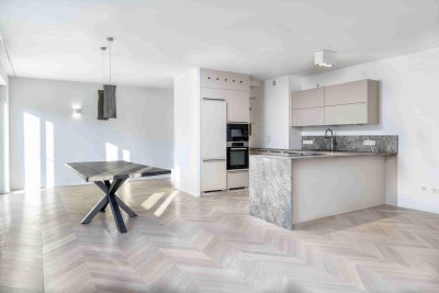 TOP sanierte 4-Zimmer Wohnung in zentraler Lage von Laxenburg