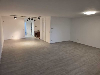 Exklusive 4-Zimmer Maisonette in Sindelfingen (Hinterweil) mit Garage