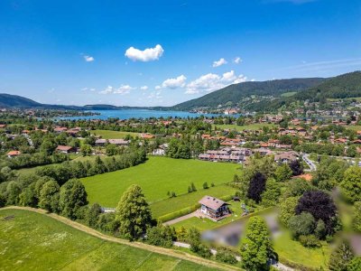 Traumgrundstück mit charmantem Landhaus am Tegernsee