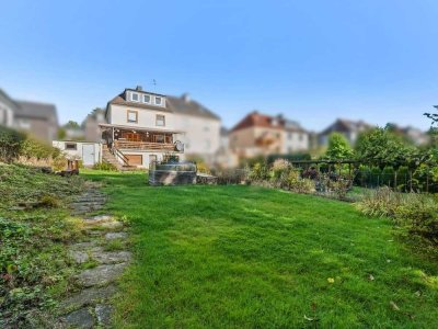 Charmante Doppelhaushälfte mit ca. 147 m² Wohnfläche, sonniger Terrasse in Wuppertal-Oberbarmen