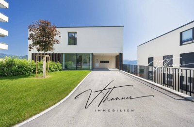 Im Einklang mit See und Stil. Hochwertige Luxusresidenz in privilegierter Lage von Gmunden