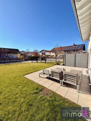 Hochklassige DHH Erstbezug mit großem Garten - absolute TOP Ausstattung
